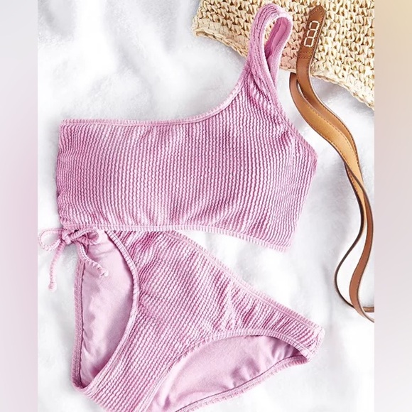 SALT + COVE Juniors' One-Shoulder Top/Textured Hipster Bottoms Bikini Set | NEW! - Picture 1 of 13